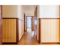 Piso en Venta en A Coruña, A Coruña