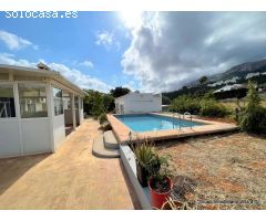 Chalet en Venta en Denia, Alicante