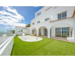 Adosado Montaña La Data con piscina privada