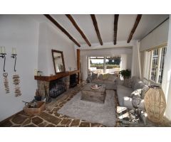 VENTA ALFAZ EL PI ENCANTADOR CHALET ESTILO IBICENCO 4 DORMITORIOS