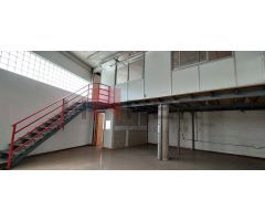 Local comercial en Venta en el Prat de Llobregat, Barcelona