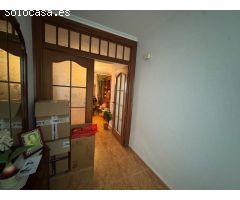 Se vende una casa adosada en centro de Molvizar Granada
