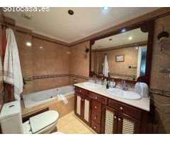 Se vende un piso en el centro de Motril granat