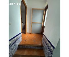 Se vende una casa uní familiar en centro de  guajar fondón Granada