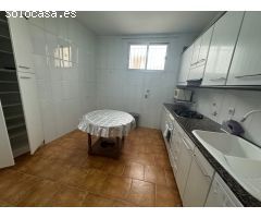 Se vende una casa uní familiar en centro de  guajar fondón Granada