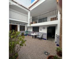 Se vende una casa uní familiar en centro de  guajar fondón Granada