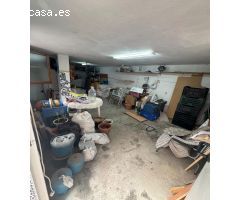 Se vende una casa uní familiar en centro de  guajar fondón Granada