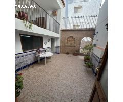 Se vende una casa uní familiar en centro de  guajar fondón Granada
