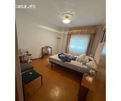 Se vende una casa uní familiar en centro de  guajar fondón Granada