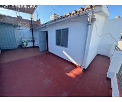 Se vende una casa uní familiar en centro de  guajar fondón Granada