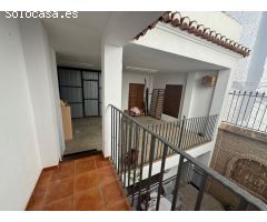 Se vende una casa uní familiar en centro de  guajar fondón Granada