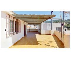 Se vende una casa en itrabo Granada