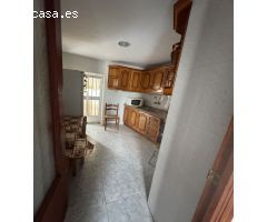 Se vende una casa pareada en el centro de Molvizar granada