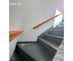 Se vende una casa pareada en el centro de Molvizar granada