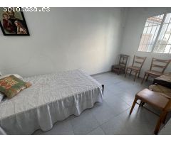 Se vende una casa pareada en el centro de Molvizar granada