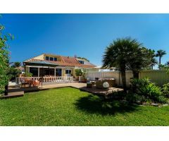 Exclusivo bungalow de lujo con amplias terrazas y total privacidad en Campo Internacional