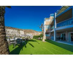 Exclusivo apartamento junto al mar con 125 m² de terraza y vistas mágicas