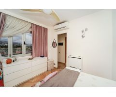 Elegante apartamento con vistas al mar cerca del Yumbo