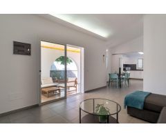Gran bungalow en esquina cerca del campo de golf