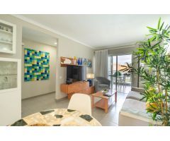 Apartamento de 3 dormitorios en el complejo Europlaya – ¡Ubicación inmejorable frente al Yumbo!
