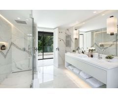 Esta villa es el equilibrio perfecto entre un estilo de vida tranquilo y la proximidad a la vibrante
