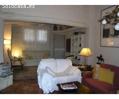 Casa de Pueblo en Venta en Begur, Girona