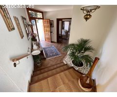 Chalet en Venta en Mont-ras, Girona