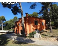 Chalet en Venta en Begur, Girona