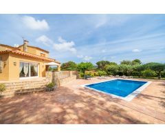 Chalet en Venta en Tamariu, Girona