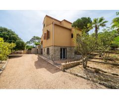 Chalet en Venta en Tamariu, Girona