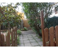 Chalet en Venta en Mont-ras, Girona