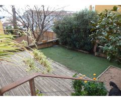 Chalet en Venta en Mont-ras, Girona