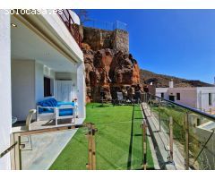 APARTAMENTO DE ESQUINA COMPLETAMENTE REFORMADO CON TERRAZA GRANDE Y VISTAS AL MAR. GUANABARA PARK.