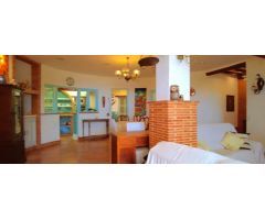 Villa de Lujo en Venta en Caserío El Campello, Alicante
