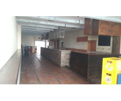 Local comercial en Alquiler en A Coruña, La Coruña
