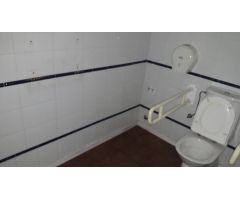 Local comercial en Alquiler en A Coruña, La Coruña