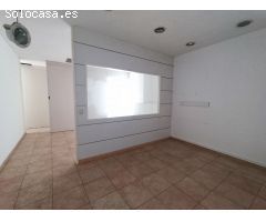 Local comercial en Alquiler en A Coruña, La Coruña