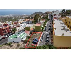 En venta, un terreno urbano de 230 m2 en Granadilla de Abona.