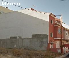 Edificio plurifamiliar en venta en Finca España