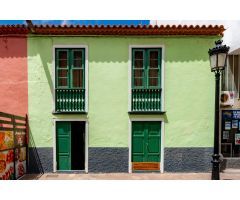 Hermosa Casa Canaria en casco histórico de San Sebastián de La Gomera.