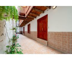 Hermosa Casa Canaria en casco histórico de San Sebastián de La Gomera.