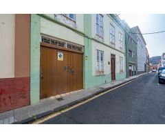 SE VENDE CASA EN EL CENTRO DE LA LAGUNA