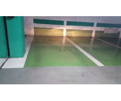Plaza de garaje en parking vigiliado 24h