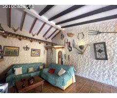Chalet en Venta en Bolulla, Alicante