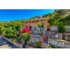 Chalet en Venta en Santa Cristina dAro, Girona
