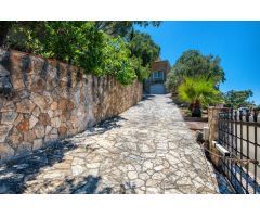 Chalet en Venta en Santa Cristina dAro, Girona