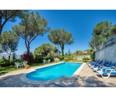 Chalet en Venta en Santa Cristina dAro, Girona