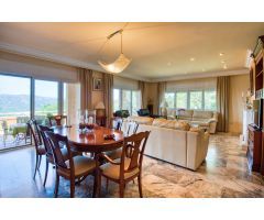 Chalet en Venta en Santa Cristina dAro, Girona