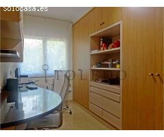 Chalet en Venta en Santa Cristina dAro, Girona