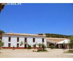 Finca Olivar y casa en Cazorla